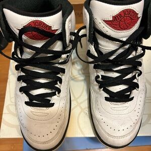 Air Jordan 2 Chicagos